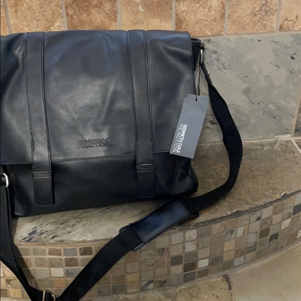 Kenneth Cole Reaction this kenneth